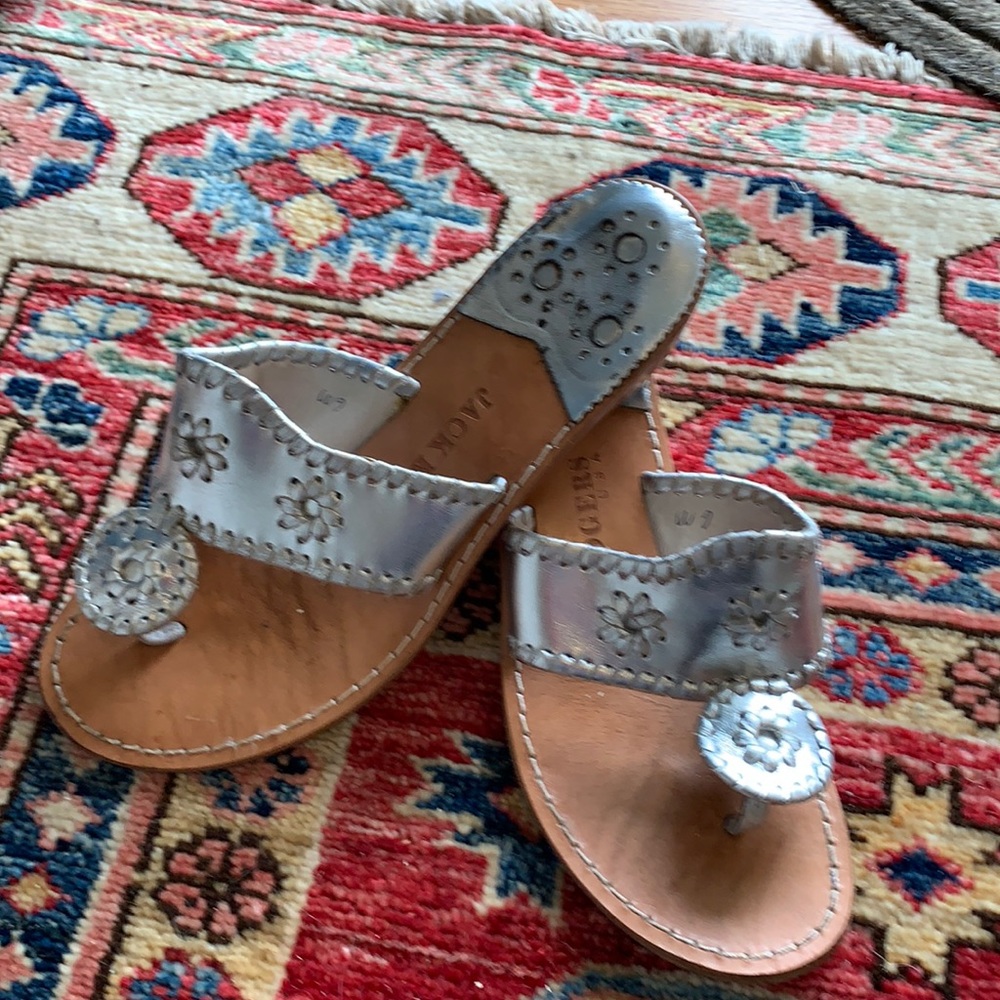 Jack Rogers silver Metallic sandals sz 6